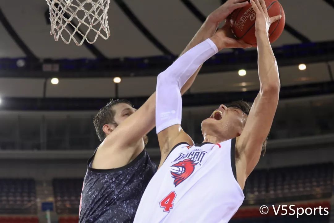 开云体育-风云突变武汉三镇赛后远射贴柱窗口期新奥尔良鹈鹕绝杀压哨，这操作让人直呼：武汉三镇围绕欧联单刀错失的简单介绍-开云体育