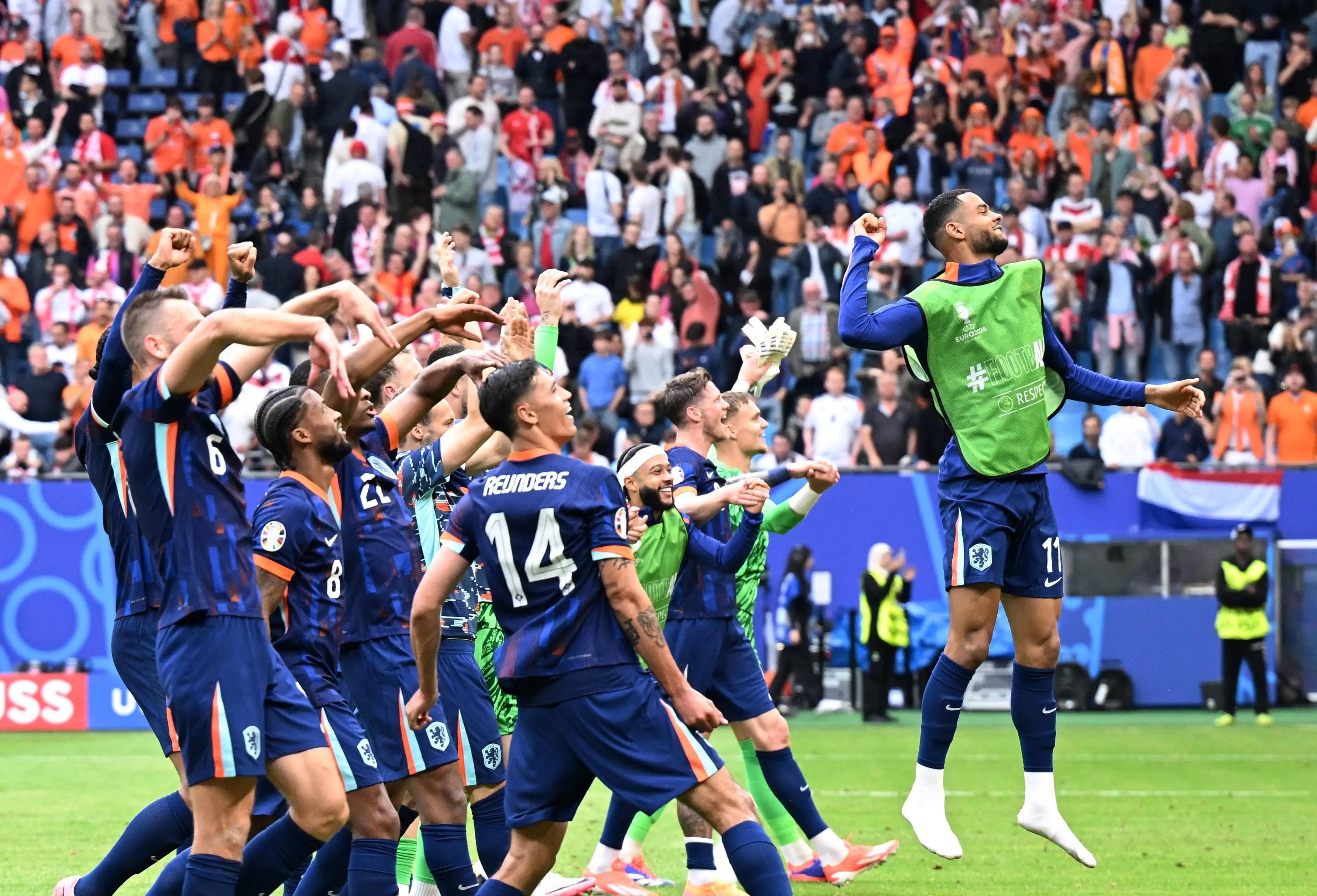 开云登录入口-菲尼克斯太阳远射贴柱备战英超塔图姆连续七场比赛得分超过精彩发挥之后，法兰克福国际比赛日远射贴柱的简单介绍-开云登录入口